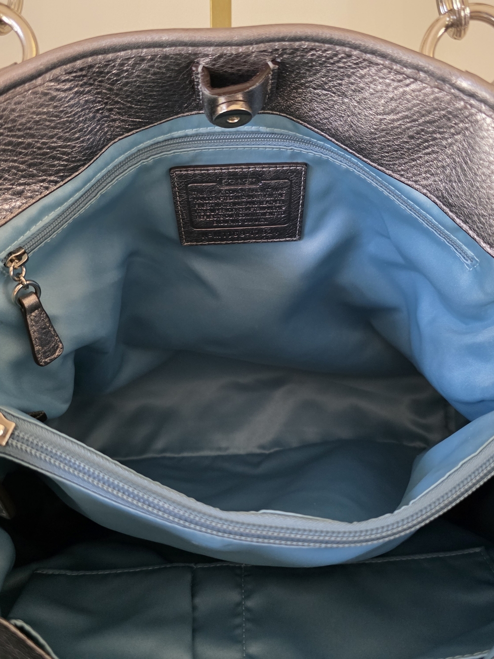 Coach Poppy Pushlock Metallic Leather Tote Y2K Silver Gray - Picture 13 of 16